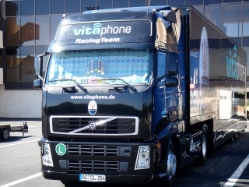 Volvo-FH12-Vitaphone-Strauch -050905-01